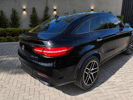 MERCEDES-BENZ-GLE 43 AMG-3.0 V6 GASOLINA COUPÉ 4MATIC 9G-TRONIC MERCEDES-BENZ-GLE 43 AMG-2016