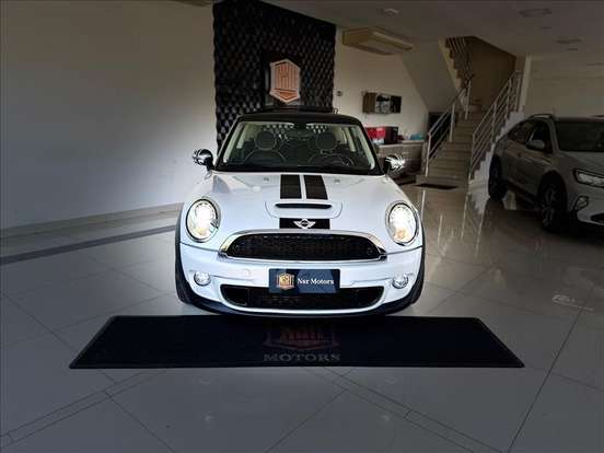 MINI-COOPER-2011