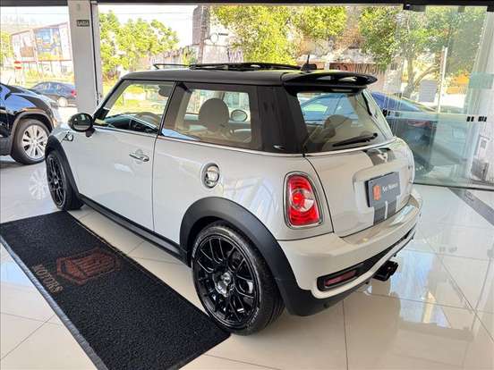 MINI-COOPER-2011