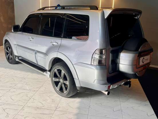 MITSUBISHI-PAJERO FULL-3.2 HPE 4X4 16V TURBO INTERCOOLER DIESEL 4P AUTOMÁTICO MITSUBISHI-PAJERO FULL-2009