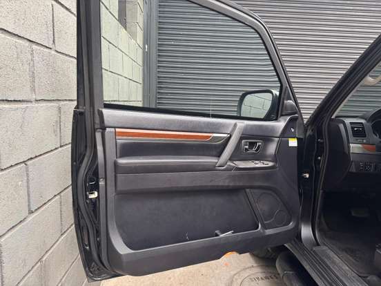 MITSUBISHI-PAJERO FULL-3.8 HPE 4X4 V6 24V GASOLINA 2P AUTOMÁTICO MITSUBISHI-PAJERO FULL-2010