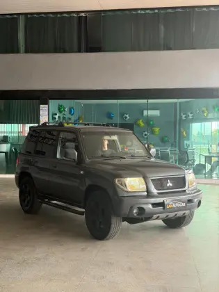 MITSUBISHI PAJERO TR4 2.0 16V GASOLINA R 4X4 MANUAL