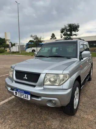MITSUBISHI PAJERO TR4 2.0 4X2 16V GASOLINA 4P AUTOMÁTICO MITSUBISHI PAJERO TR4 2.0 4X2 16V GASOLINA 4P AUTOMÁTICO