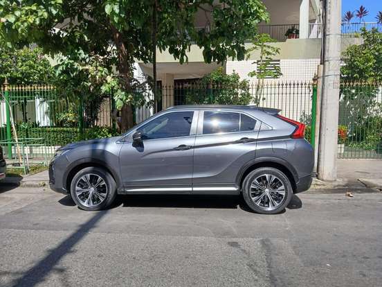 MITSUBISHI-ECLIPSE CROSS-2021