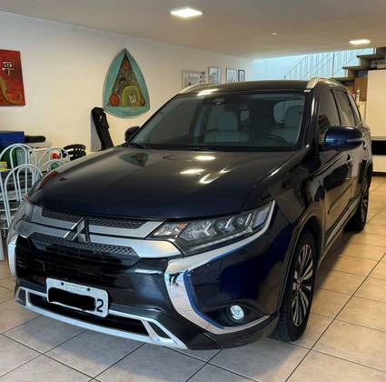 MITSUBISHI OUTLANDER 3.0 MIVEC V6 GASOLINA HPE-S AWD AUTOMÁTICO
