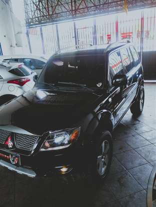 MITSUBISHI-PAJERO TR4-2013