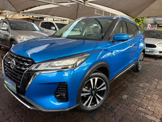NISSAN KICKS 1.6 16V FLEXSTART EXCLUSIVE XTRONIC NISSAN KICKS 1.6 16V FLEXSTART EXCLUSIVE XTRONIC