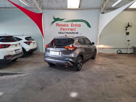 NISSAN-KICKS-2023