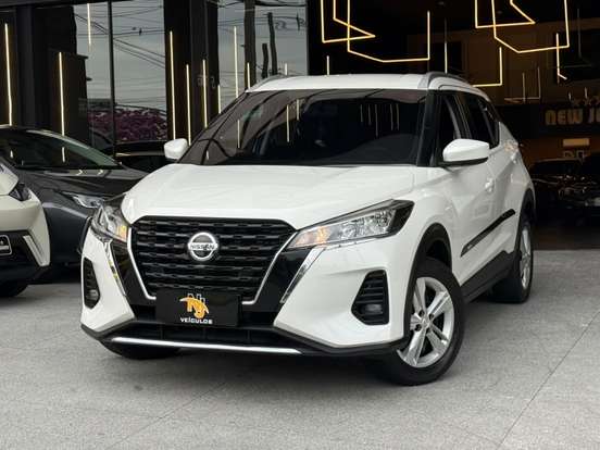 NISSAN-KICKS-2022