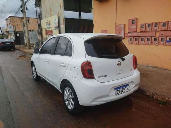 NISSAN-MARCH-2019