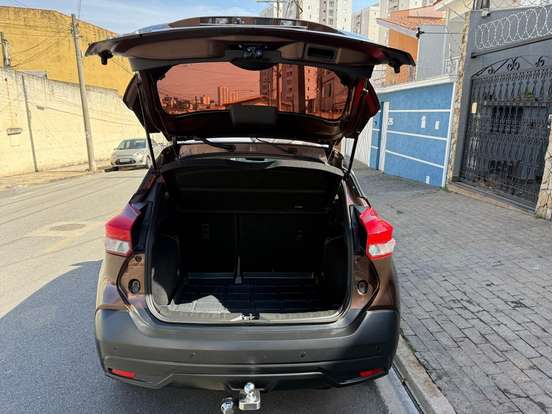 NISSAN-KICKS-2018