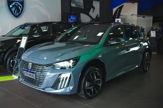 PEUGEOT 208 1.0 TURBO 200 HYBRID GT CVT PEUGEOT 208 1.0 TURBO 200 HYBRID GT CVT
