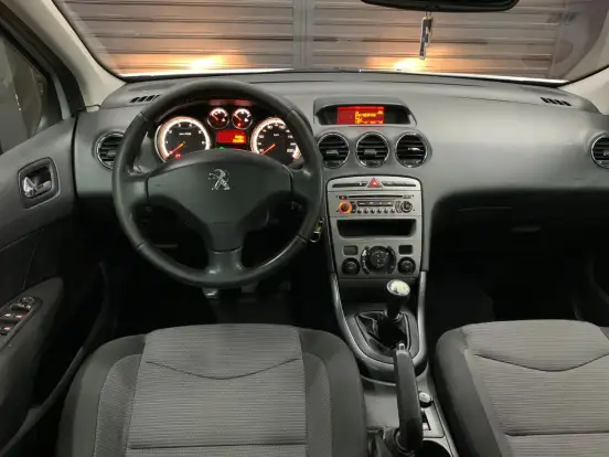 PEUGEOT-308-2.0 ALLURE 16V FLEX 4P MANUAL PEUGEOT-308-2013