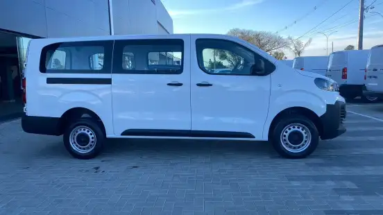 PEUGEOT-EXPERT-2025