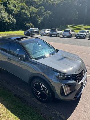 PEUGEOT 2008 1.0 TURBO 200 FLEX GT CVT