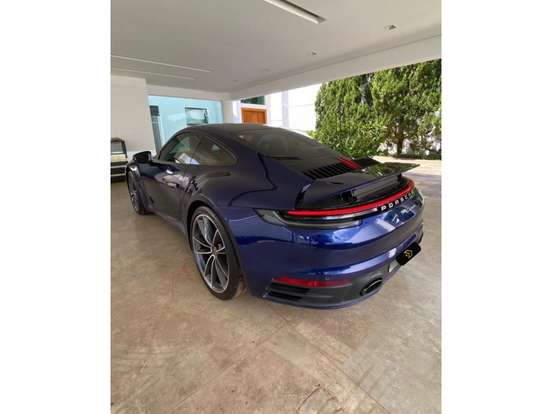 PORSCHE-911-2021