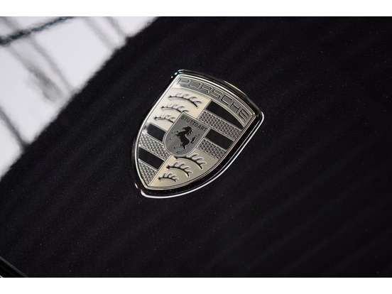 PORSCHE-911-3.6 24V H6 T-HYBRID TURBO S PDK PORSCHE-911-2025