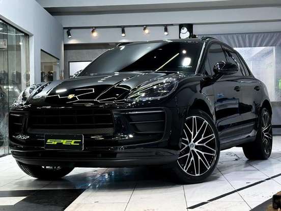 PORSCHE-MACAN-2025