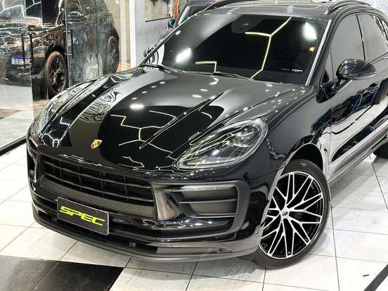 PORSCHE-MACAN-2025