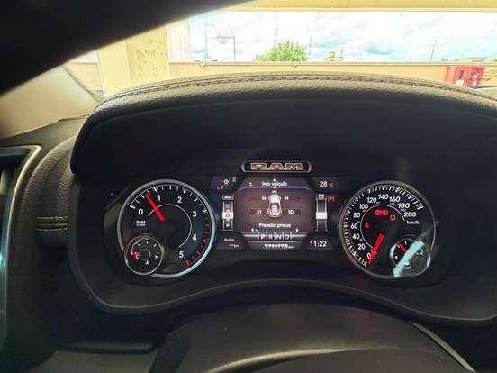 RAM-2500-6.7 I6 TURBO DIESEL LARAMIE CD 4X4 AUTOMÁTICO RAM-2500-2020