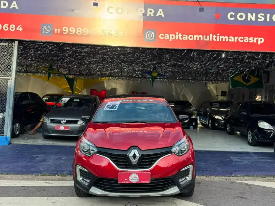 RENAULT CAPTUR 1.6 16V SCE FLEX BOSE X-TRONIC RENAULT CAPTUR 1.6 16V SCE FLEX BOSE X-TRONIC