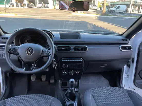 RENAULT-OROCH-1.6 16V SCE FLEX PRO MANUAL RENAULT-OROCH-2023