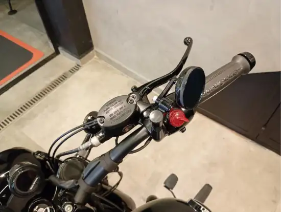 ROYAL ENFIELD-METEOR 650 ASTRAL-2024