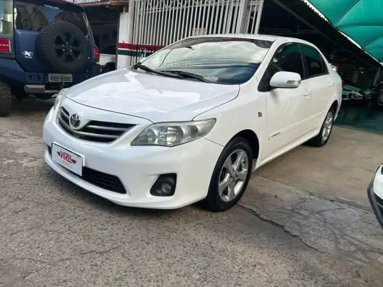 TOYOTA COROLLA 2.0 XEI 16V FLEX 4P AUTOMÁTICO TOYOTA COROLLA 2.0 XEI 16V FLEX 4P AUTOMÁTICO