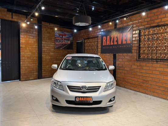 TOYOTA-COROLLA-2010