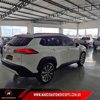 TOYOTA-COROLLA CROSS-2021