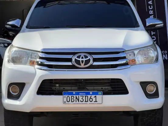 TOYOTA-HILUX-2.8 SRV 4X4 CD 16V DIESEL 4P AUTOMÁTICO TOYOTA-HILUX-2015