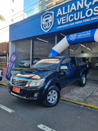 TOYOTA HILUX 3.0 SRV 4X4 CD 16V TURBO INTERCOOLER DIESEL 4P AUTOMÁTICO