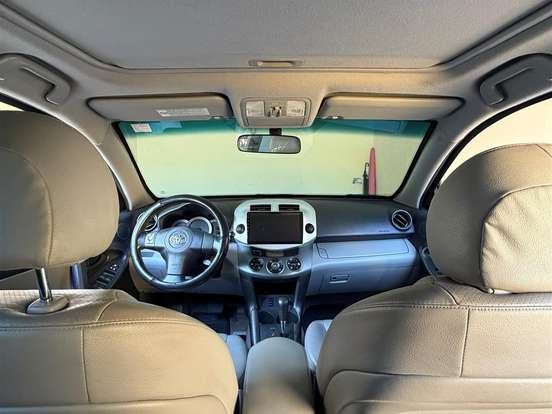 TOYOTA-RAV4-2.4 4X4 16V GASOLINA 4P AUTOMÁTICO TOYOTA-RAV4-2011