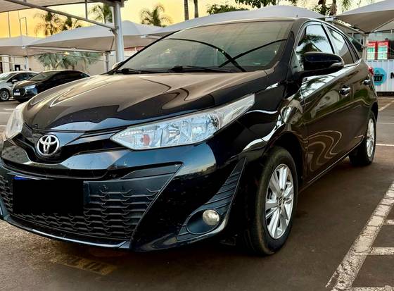 TOYOTA YARIS 1.5 16V FLEX SEDAN XL PLUS TECH MULTIDRIVE