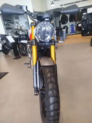 TRIUMPH-SCRAMBLER 400 X-2025