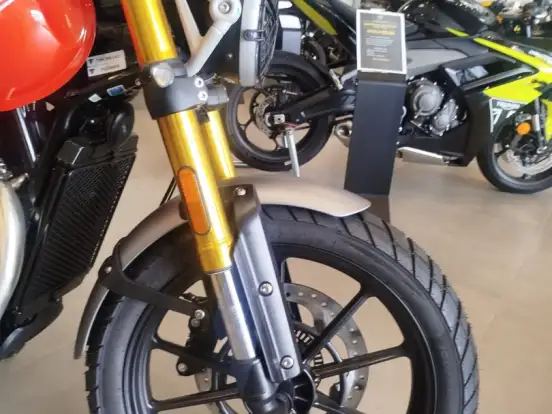 TRIUMPH-SCRAMBLER 400 X TRIUMPH-SCRAMBLER 400 X-2025
