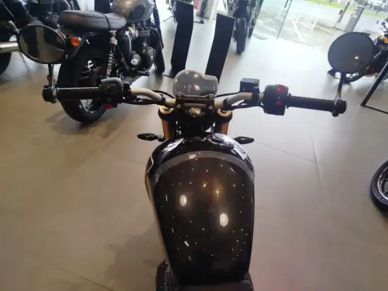 TRIUMPH-SPEED 400-2026