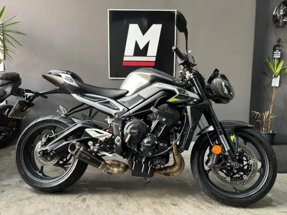 TRIUMPH STREET TRIPLE R ABS TRIUMPH STREET TRIPLE R ABS