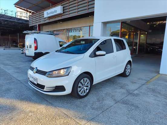 VOLKSWAGEN-FOX-1.6 MSI TRENDLINE 8V FLEX 4P MANUAL VOLKSWAGEN-FOX-2015