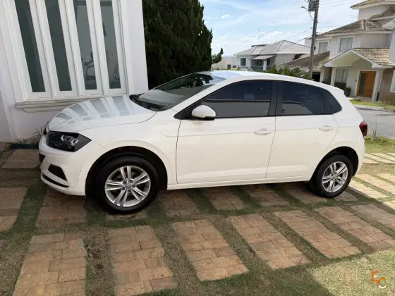 VOLKSWAGEN POLO 1.0 200 TSI COMFORTLINE AUTOMÁTICO VOLKSWAGEN POLO 1.0 200 TSI COMFORTLINE AUTOMÁTICO