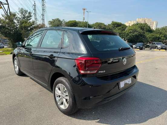 VOLKSWAGEN-POLO-2020