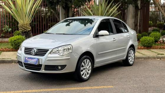 VOLKSWAGEN POLO SEDAN 1.6 MI 8V FLEX 4P MANUAL