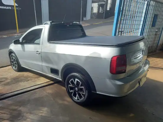 VOLKSWAGEN-SAVEIRO-2022