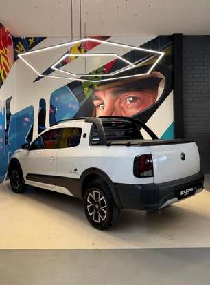 VOLKSWAGEN-SAVEIRO-2023