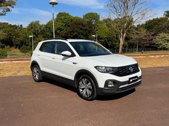 VOLKSWAGEN T-CROSS 1.0 200 TSI TOTAL FLEX COMFORTLINE AUTOMÁTICO VOLKSWAGEN T-CROSS 1.0 200 TSI TOTAL FLEX COMFORTLINE AUTOMÁTICO