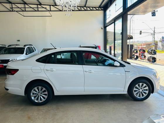 /en/city/cate-car-used-car/volkswagen-virtus-2019-1-0-200-tsi-comfortline-automatic-48413097546810368/-7
