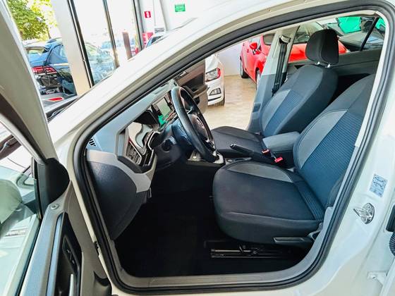 /en/city/cate-car-used-car/volkswagen-virtus-2019-1-0-200-tsi-comfortline-automatic-48413097546810368/-12