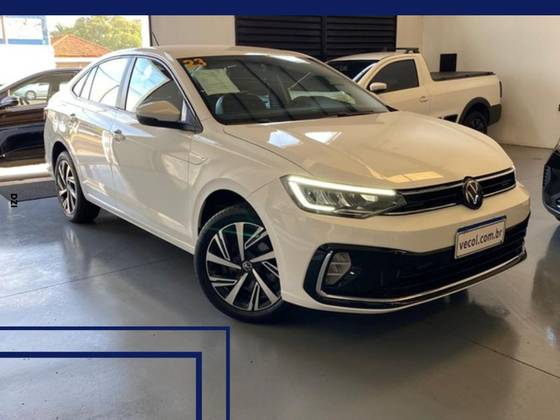 VOLKSWAGEN VIRTUS 1.0 200 TSI HIGHLINE AUTOMÁTICO