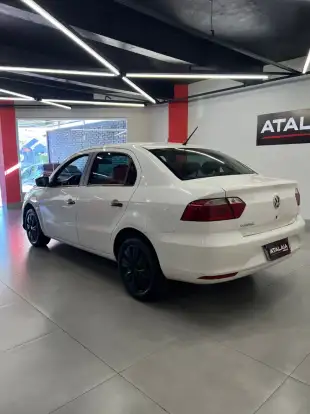 VOLKSWAGEN-VOYAGE-2021