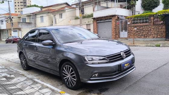 VOLKSWAGEN JETTA 1.4 16V TSI COMFORTLINE GASOLINA 4P TIPTRONIC